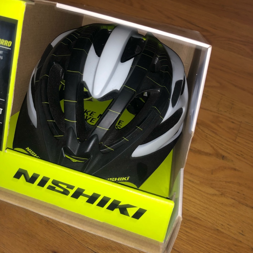 Nishiki Universal Adult helmet